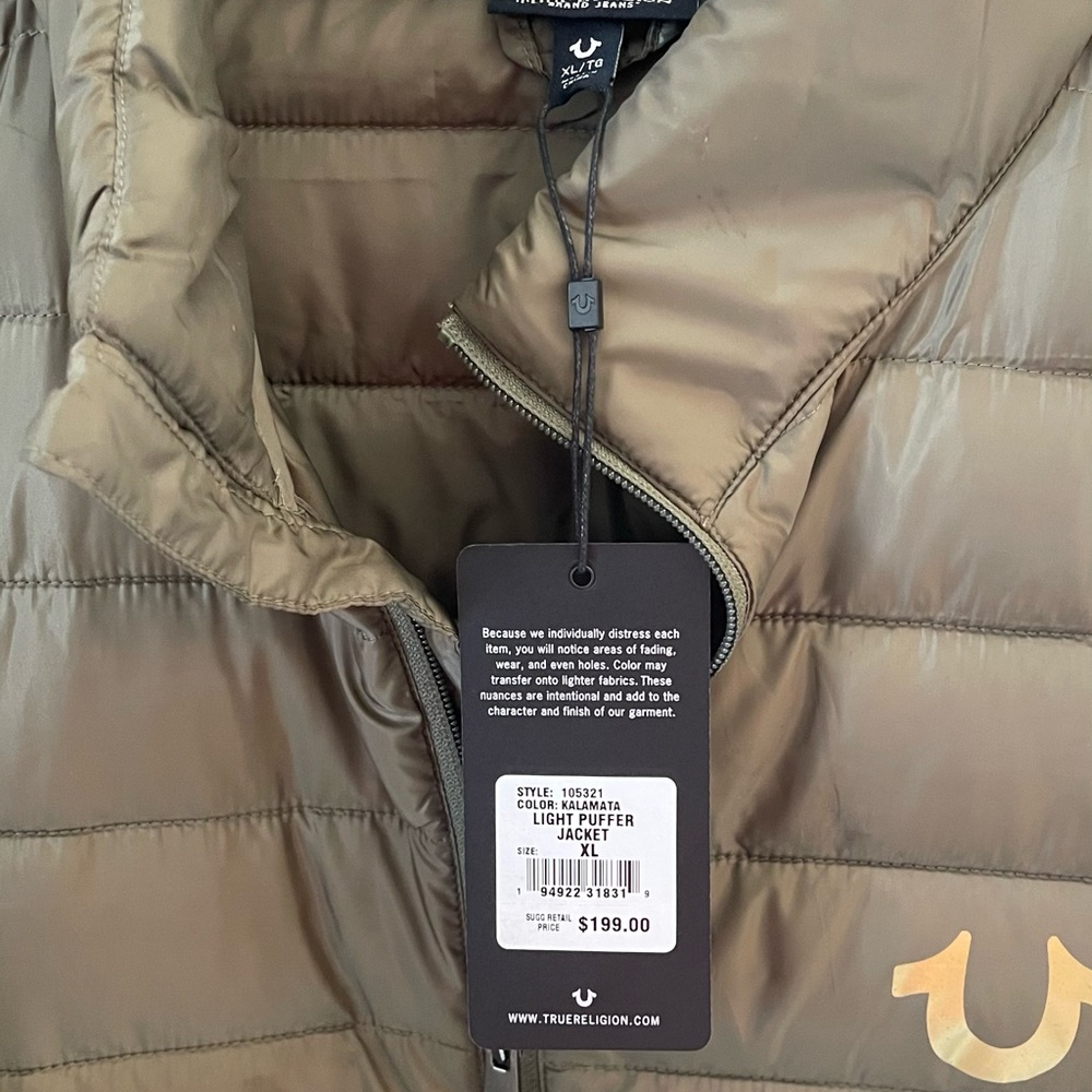 True Religion men’s puffer coat and jacket - Picture 7 of 9
